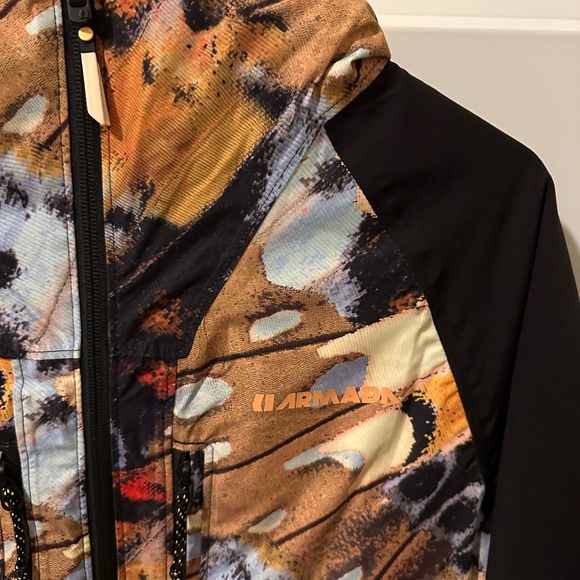 Armada size small Butterfly Pattern Ski Jacket - like new - Picture 2 of 4